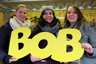BOB-Damen auf dem Adventsmarkt in Buchenau