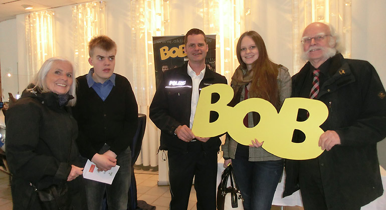 Auch der Sportkreisvorsitzende Jürgen Hertlein (rechts) macht gerne Werbung für die Aktion BOB