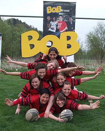 Rugby-Frauen mit dem BOB