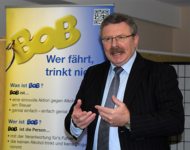 Polizeipräsident Manfred Schweizer bei seinem Grußwort im Rahmen der BOB-Tagung in Grünberg